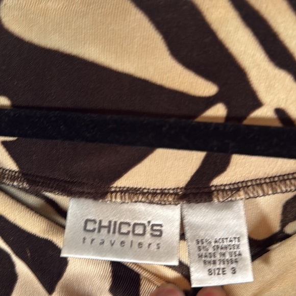 Chico’s Travelers Neutral Abstract Slinky Knit Cardigan Size XL (3) - Picture 2 of 6